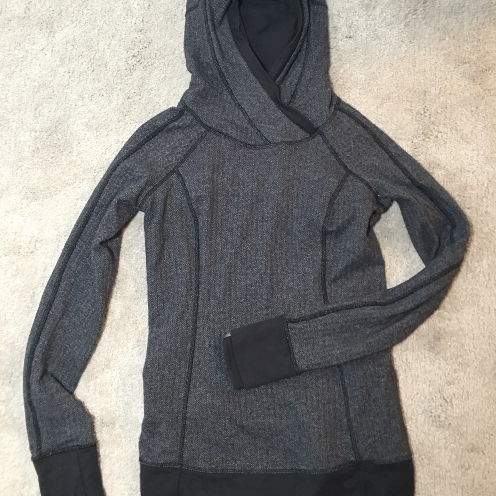 Lululemon pullover hoodie!